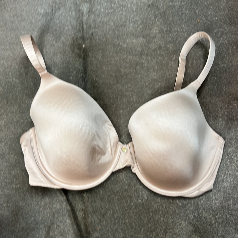Victoria's Secret Lined Perfect Coverage Bra
